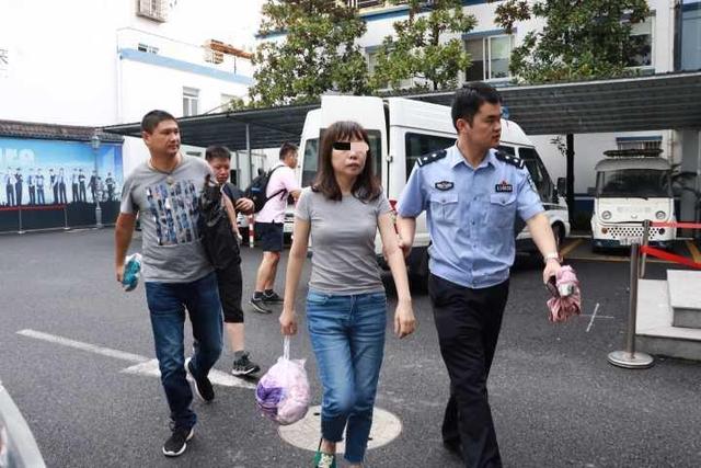 杭州抓获30多名网贷平台经济犯罪案在逃犯罪嫌疑人