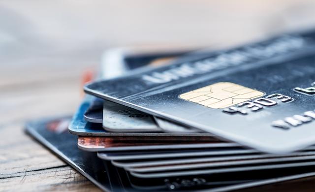 2018年末信用卡逾期半年未偿信贷总额789亿元 多家银行被信用卡用户投诉“暴力催收”