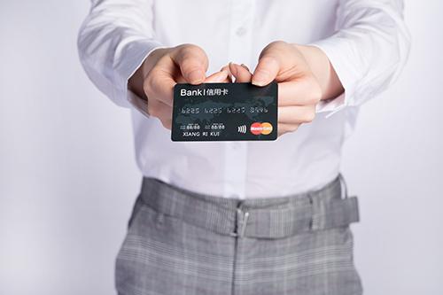 2019最值得养的5张信用卡，附最全养卡攻略