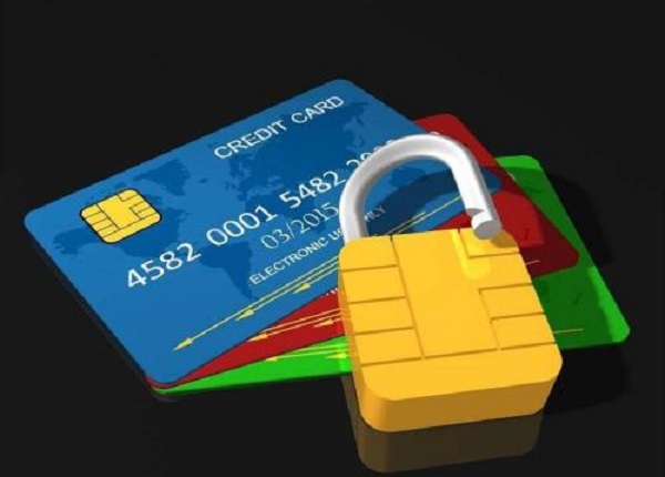 信用卡状态异常是怎么回事及原因是什么？和它们脱不了关系！