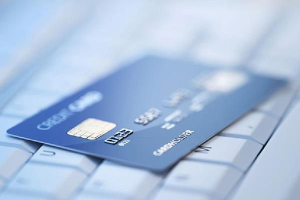 为什么信用卡额度总是那么低？原来是这些因素在作祟！