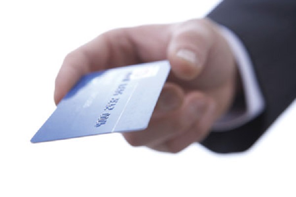 信用卡可以取现金使用吗？没想到带来的影响竟然这么大！