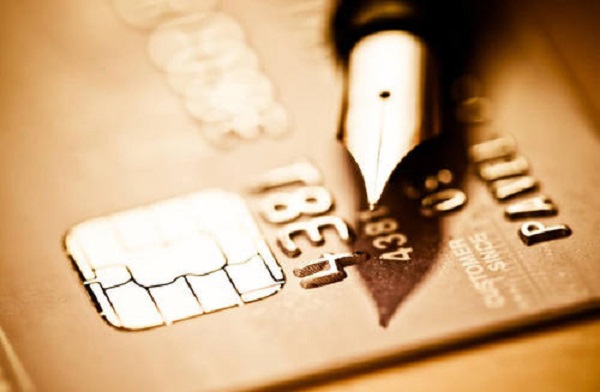 外出旅游办哪个信用卡比较好？这几张是首选！