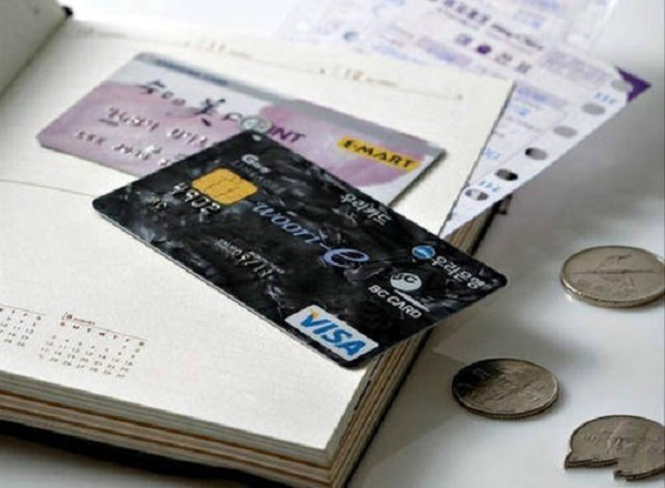 白金信用卡有什么好处？申请条件可不是一般的高！
